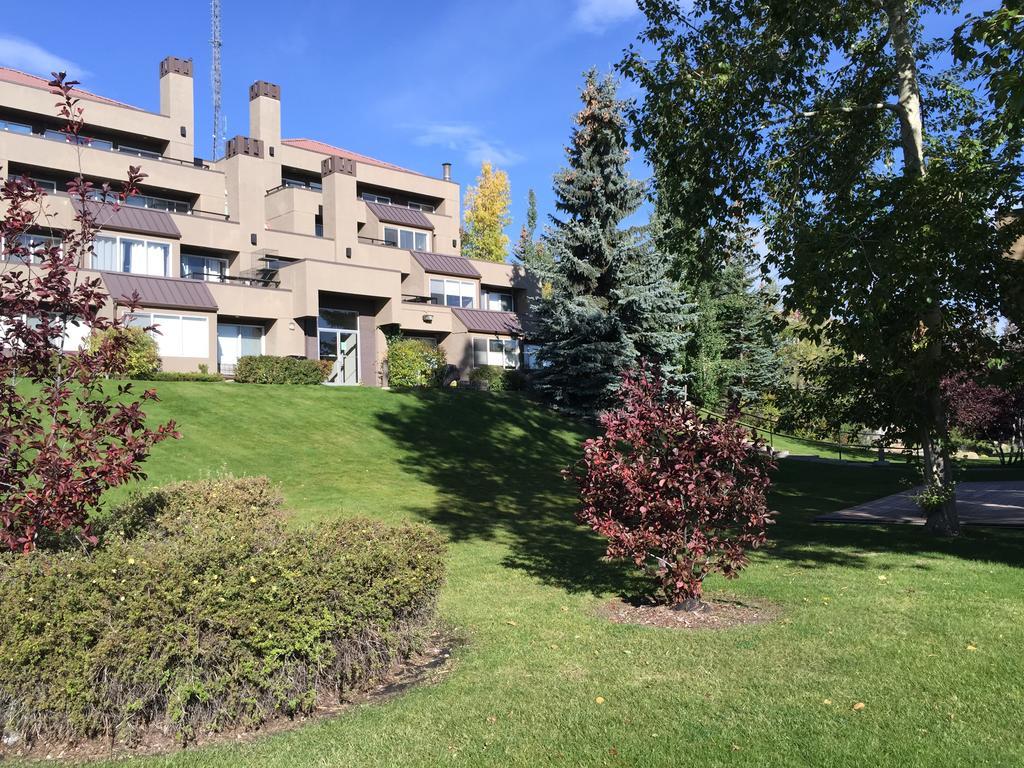 Olympic Suites YYC المظهر الخارجي الصورة