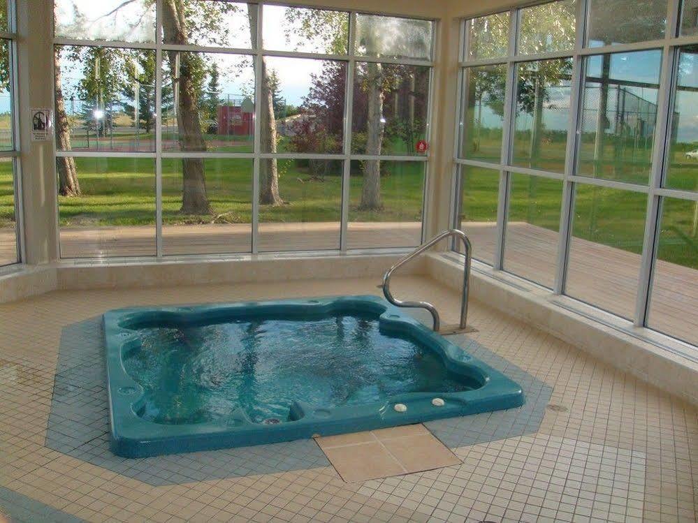Olympic Suites YYC المظهر الخارجي الصورة